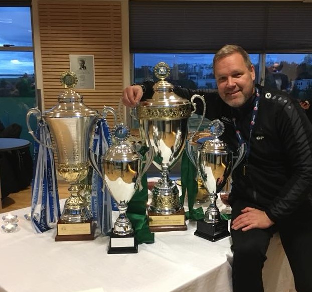 Blikahornið: Óli Pé leysir frá skjóðunni