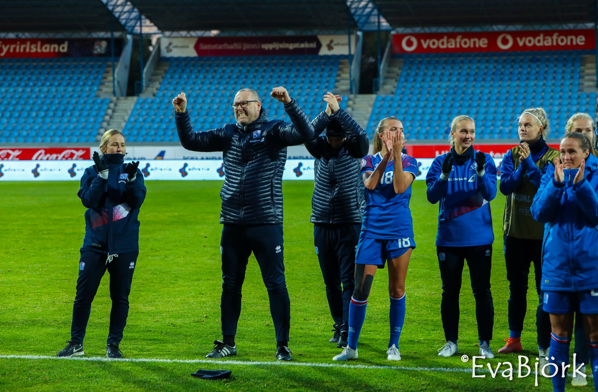 Ólafur er markvarðaþjálfari íslenska kvennalandsliðsins.