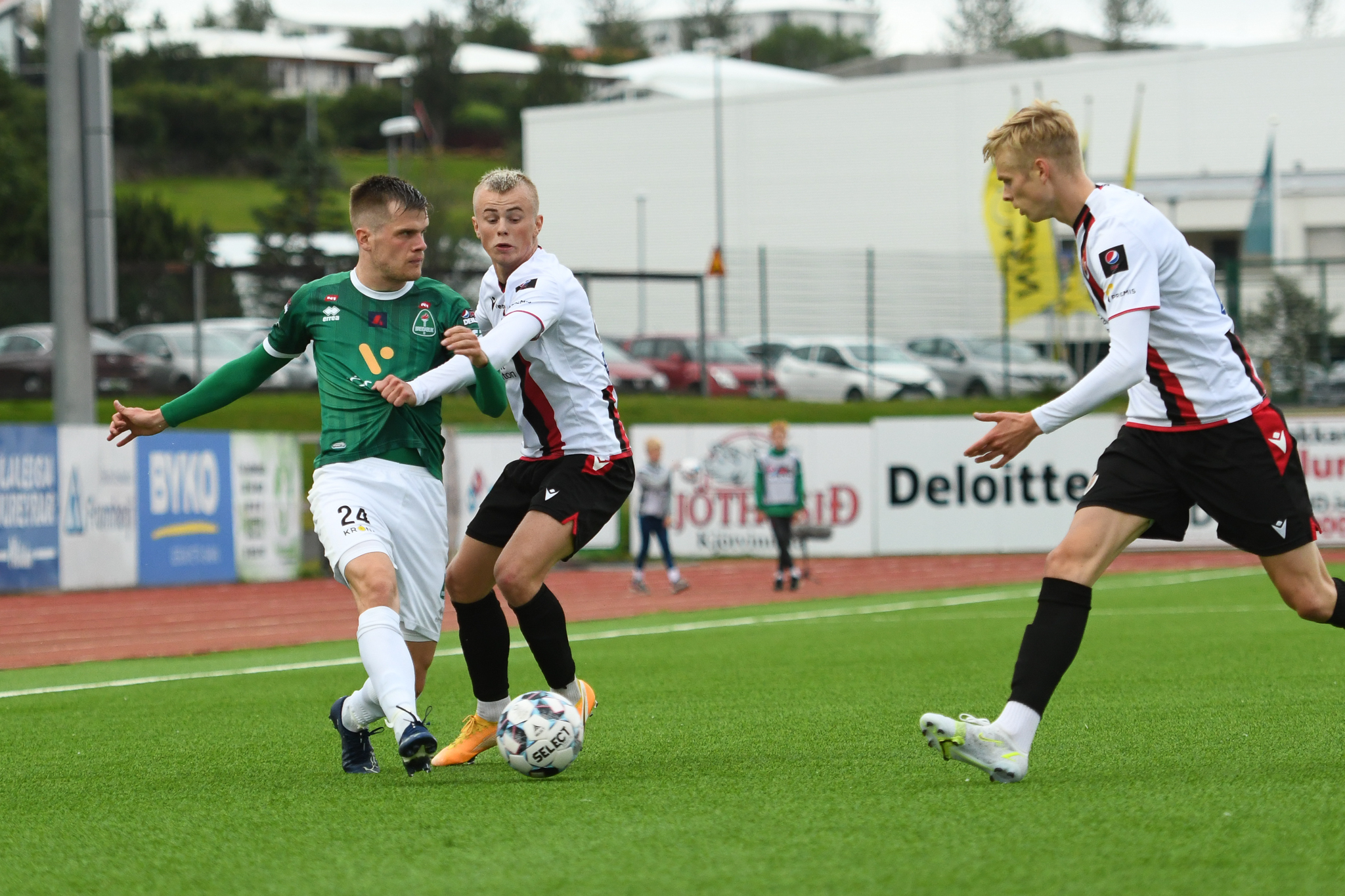 Davíð Örn Atlason í leik gegn Víkingum á Kópavogsvelli í sumar. 