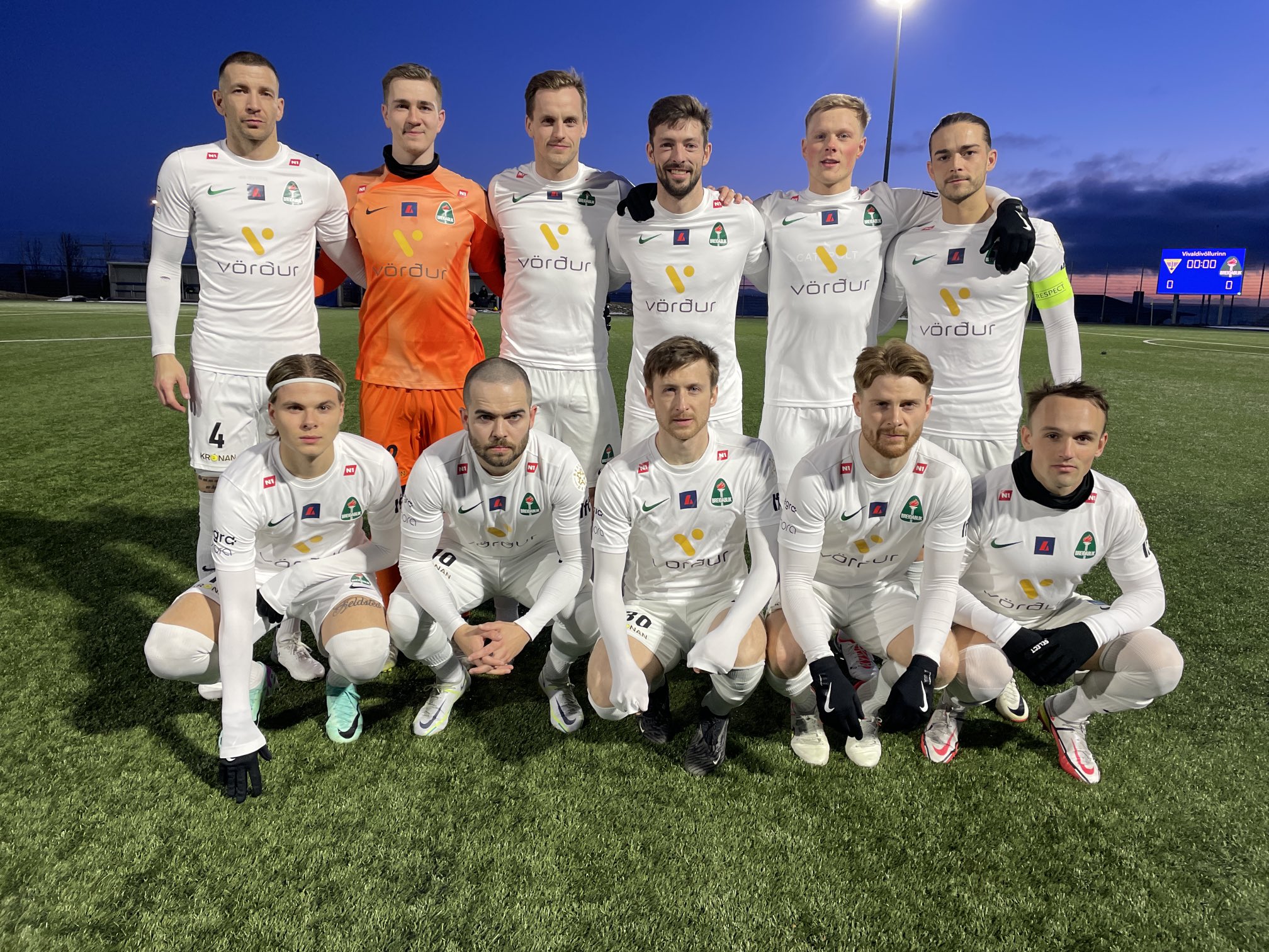 Grjóthart gegn Gróttu