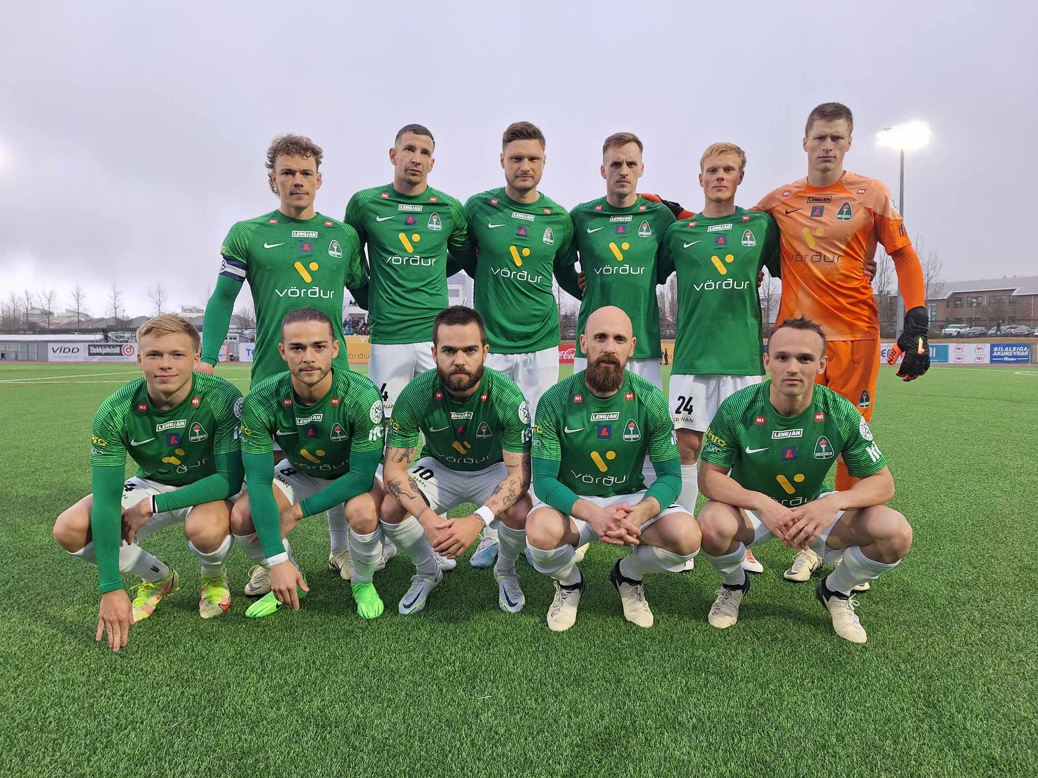 Tár, bros og takkaskór!