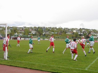 <p>2003 Brei&eth;ablik - &THORN;&oacute;r 1 - 2. &nbsp;Olgeir Sigurgeirsson, &THORN;orsteinn Sveinsson, &Aacute;rni Kristinn Gunnarsson.<br />
&nbsp;</p>