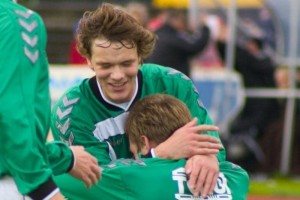 <p>
	2004 Brei&eth;ablik - HK 5 - 1. &nbsp;H&ouml;r&eth;ur Bjarnason og Ragnar H. Gunnarsson. &nbsp;Li&eth;stj&oacute;rar Blika &aacute;l&iacute;ka s&aacute;ttir bakgrunni!</p>
