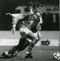 <p>
	Rastislav Lazorik &iacute; leik vi&eth; Fram &aacute; Laugardalsvelli &aacute;ri&eth; 1994. Blikar voru &oacute;heppnir a&eth; taka ekki &ouml;ll stigin en Fram skora&eth;i sigurmarki&eth; &aacute; lokam&iacute;n&uacute;tunum og vann 2-1.</p>
