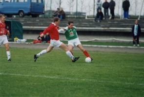 <p>1995 Brei&eth;ablik - Valur 2 - 1. &nbsp;Gu&eth;mundur Gu&eth;mundsson.</p>