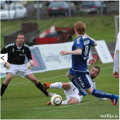 <p>
	Borgunarbikarinn 2012. Brei&eth;ablik - B&Iacute;/Bolungarv&iacute;k 5 - 0. &nbsp;Olgeir Sigurgeirsson gaf ekkert eftir &iacute; &thorn;essum leik frekar en &ouml;&eth;rum leikjum. &nbsp;Mynd: Torfi J&oacute;hannesson - F&oacute;tbolti.net</p>
