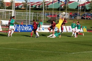 <p>
	2007 Brei&eth;ablik - V&iacute;kingur 1 - 1. &nbsp; Prince Rajcomar, &Aacute;rni Kristinn Gunnarsson, Gu&eth;mann &THORN;&oacute;risson, Kristinn Steind&oacute;rsson, Nenad Petrovic. &nbsp;Ingvar &THORN;&oacute;r Kale handsamar boltann. &nbsp; Mynd: Einar Freyr J&oacute;nsson.</p>
