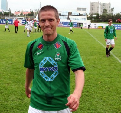 <p>
	K&oacute;ngurinn - Arnar Gr&eacute;tarsson &aacute;ri&eth; 2009.</p>
