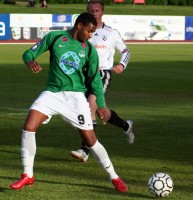 <p>
	2008 Brei&eth;ablik - FH 4 - 1. &nbsp;Prince Rajcomar &iacute; leik vi&eth; FH. &nbsp;Mynd: Einar Freyr J&oacute;nsson</p>
